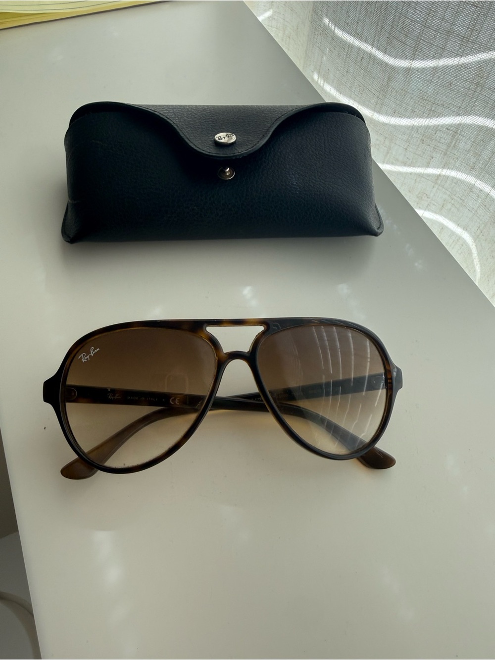 Ray-Ban Cats 5000 Classic Sunglasses